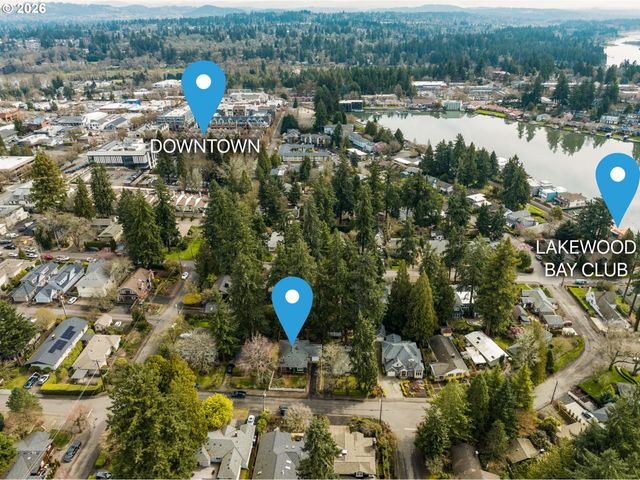 221 6TH St, Lake Oswego, OR 97034