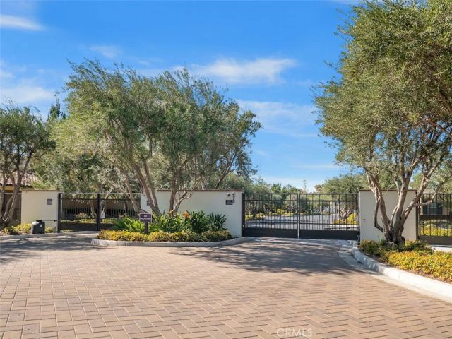 126 Palencia, Irvine, CA 92618