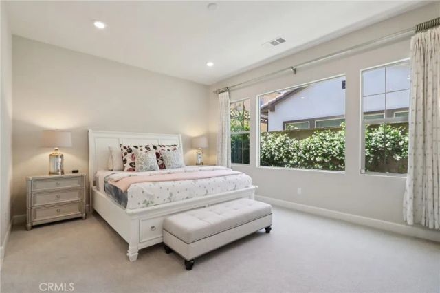 126 Palencia, Irvine, CA 92618
