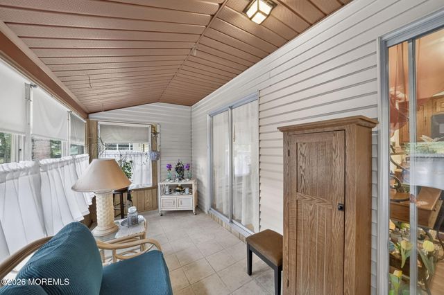 13 Greenleaf Street 51, Whiting, NJ 08759