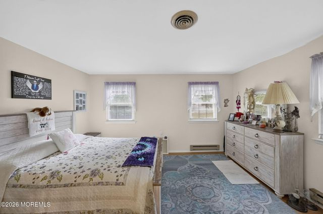 13 Greenleaf Street 51, Whiting, NJ 08759