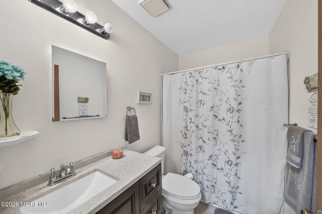 13 Greenleaf Street 51, Whiting, NJ 08759