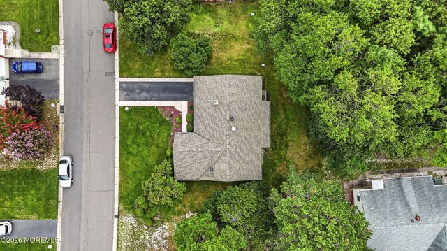 13 Greenleaf Street 51, Whiting, NJ 08759