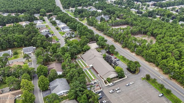 13 Greenleaf Street 51, Whiting, NJ 08759