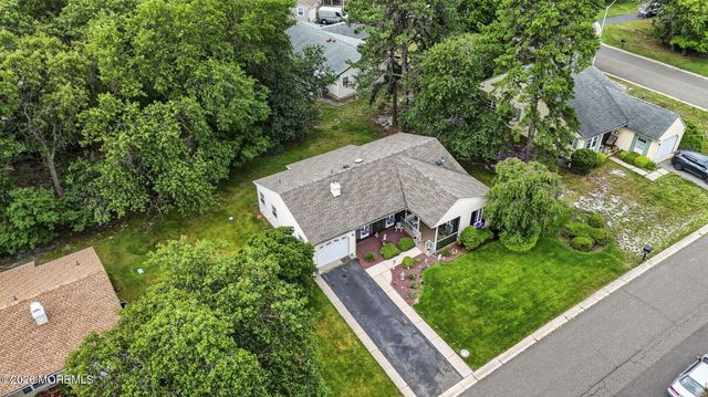13 Greenleaf Street 51, Whiting, NJ 08759