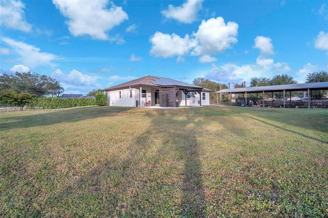 17844 N 38th Road N, Loxahatchee, FL 33470