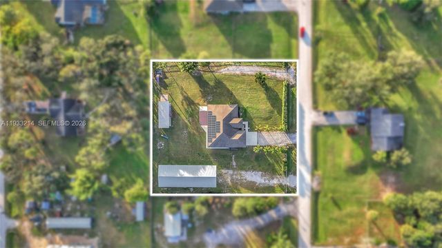 17844 N 38th Road N, Loxahatchee, FL 33470