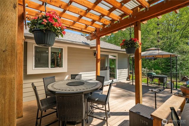 4003 Hoier, Blaine, WA 98230