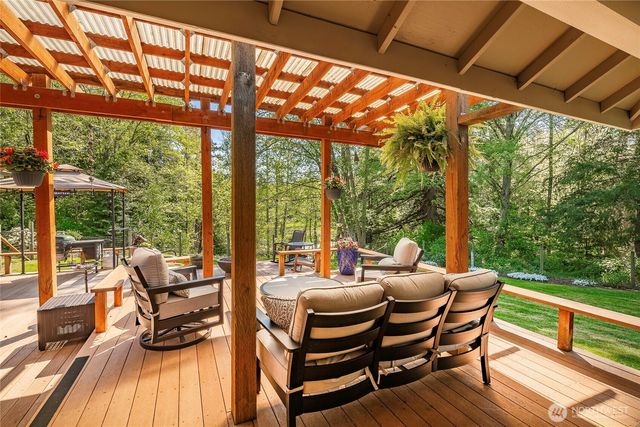 4003 Hoier, Blaine, WA 98230