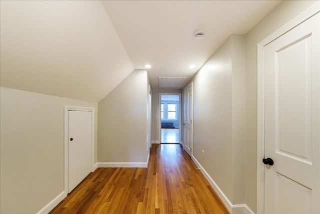 27 Exeter 2, Arlington, MA 02474