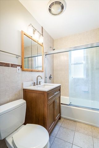 27 Exeter 2, Arlington, MA 02474