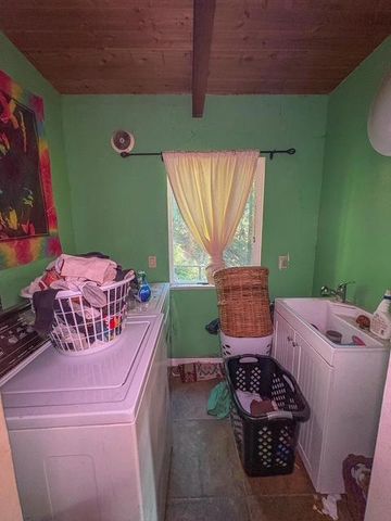 1350 Lost Acre Drive, Felton, CA 95018