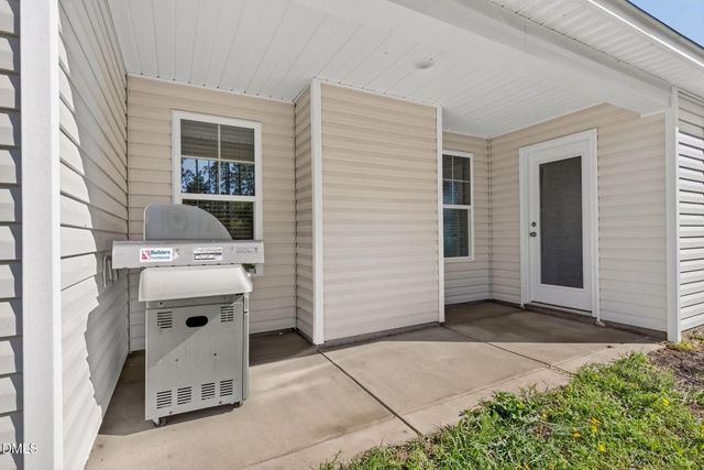 40 Terrier Court, Parkton, NC 28371