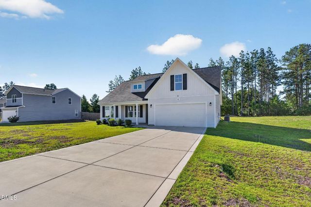 40 Terrier Court, Parkton, NC 28371