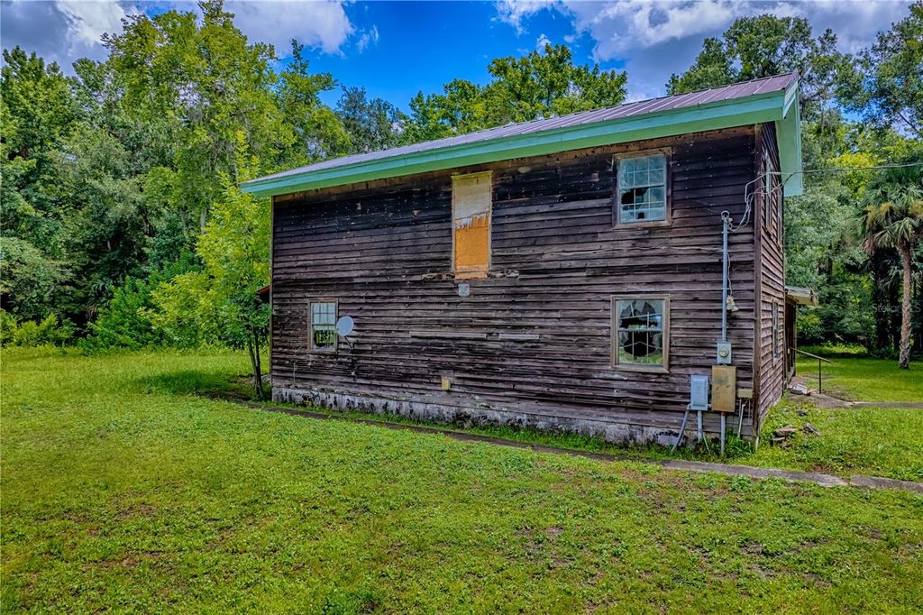 1230 ELM STREET, Oviedo, FL 32765