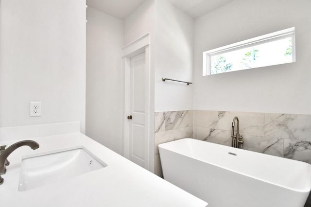 5418 Wheatley Street A, Houston, TX 77091