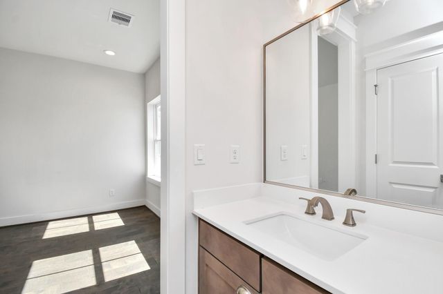 5418 Wheatley Street A, Houston, TX 77091