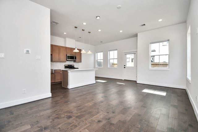 5418 Wheatley Street A, Houston, TX 77091