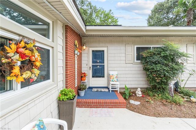 1308 Woodhurst DR, Virginia Beach, VA 23454