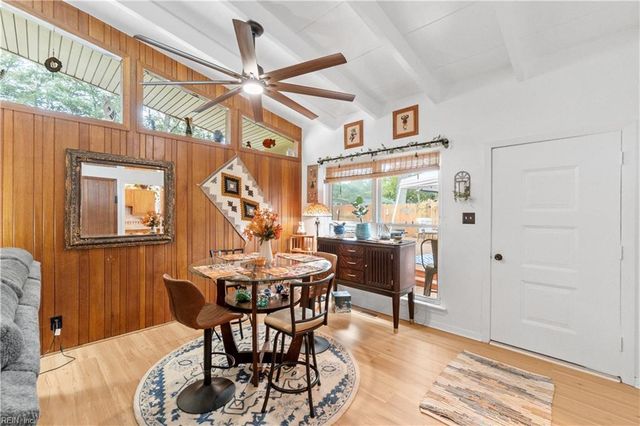 1308 Woodhurst DR, Virginia Beach, VA 23454