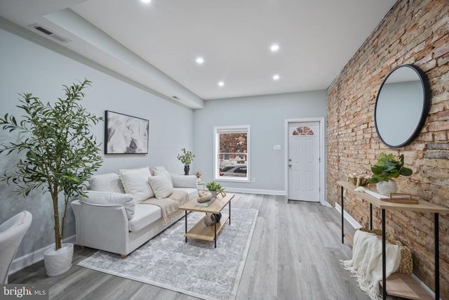 328 S MACON ST, Baltimore, MD 21224