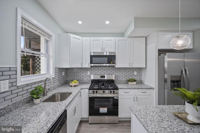 328 S MACON ST, Baltimore, MD 21224