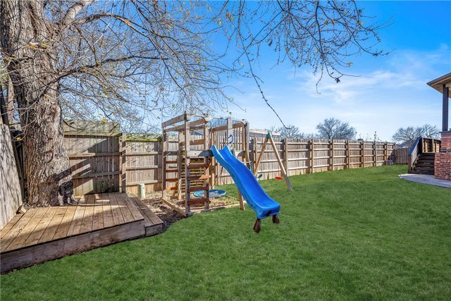 5209 S Sloan Circle, Rogers, AR 72758