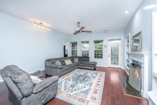 7315 Coopers Hawk Drive, Hanahan, SC 29410