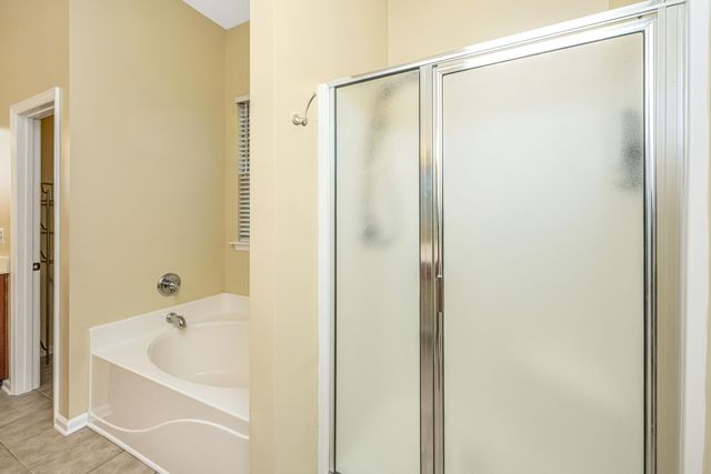 7315 Coopers Hawk Drive, Hanahan, SC 29410