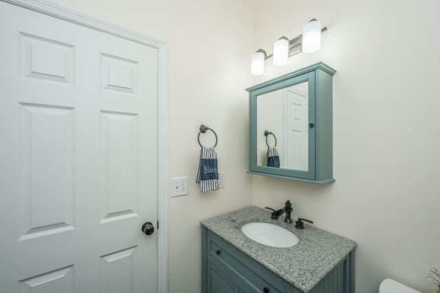 7315 Coopers Hawk Drive, Hanahan, SC 29410