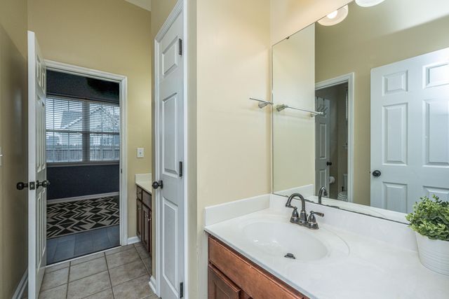 7315 Coopers Hawk Drive, Hanahan, SC 29410