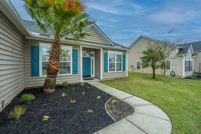 7315 Coopers Hawk Drive, Hanahan, SC 29410