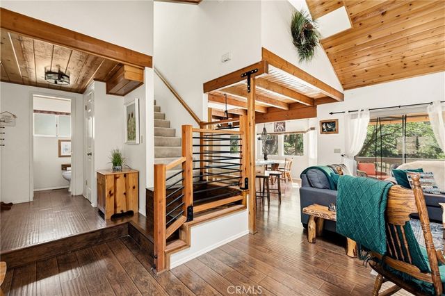 2343 Spring Oak, Running Springs, CA 92382