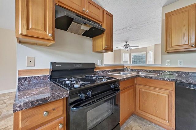4231 Wexford Downs Way, Acworth, GA 30101