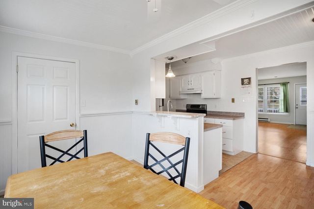 27 MEDITERRANEAN CT, Barnegat, NJ 08005