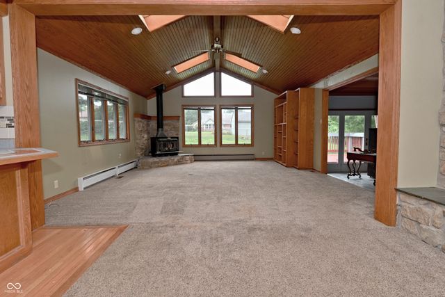 116 Hadley Woodland, Mooresville, IN 46158