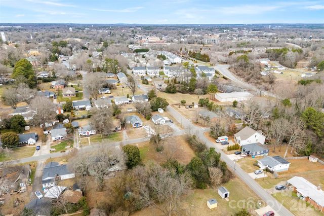 305 North Street, Belmont, NC 28012