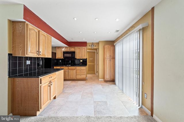 59 DUNHILL DR, Voorhees, NJ 08043