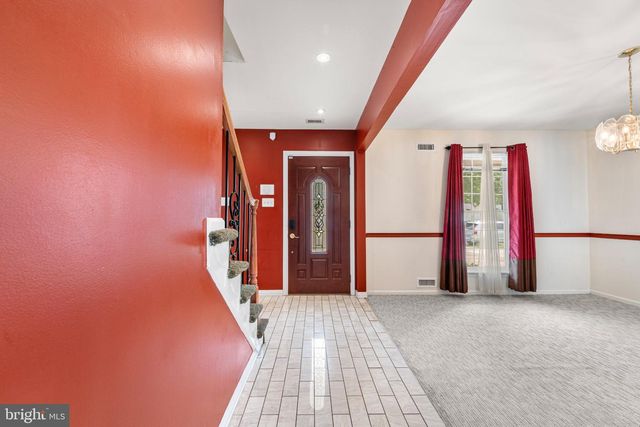 59 DUNHILL DR, Voorhees, NJ 08043