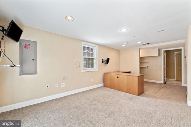 59 DUNHILL DR, Voorhees, NJ 08043