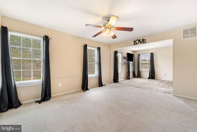 59 DUNHILL DR, Voorhees, NJ 08043