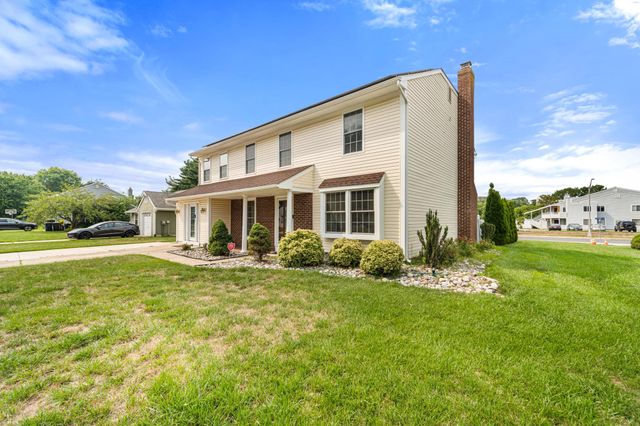 59 DUNHILL DR, Voorhees, NJ 08043