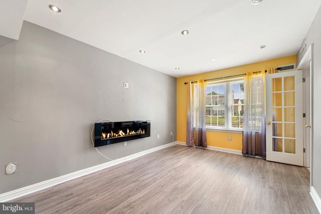 59 DUNHILL DR, Voorhees, NJ 08043