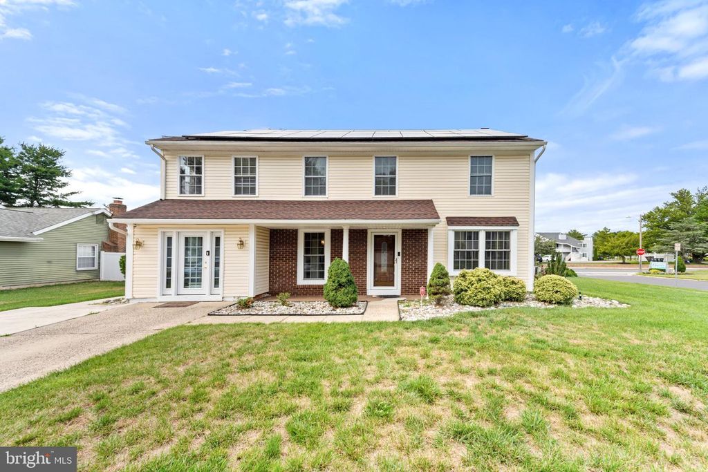 59 DUNHILL DR, Voorhees, NJ 08043