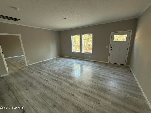 5245 Carolina 231, Zebulon, NC 27597