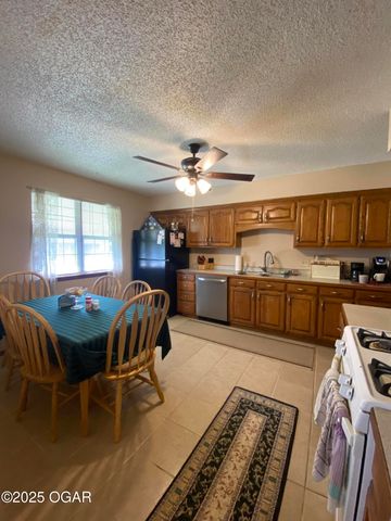 2021 S Porter Avenue, Joplin, MO 64804