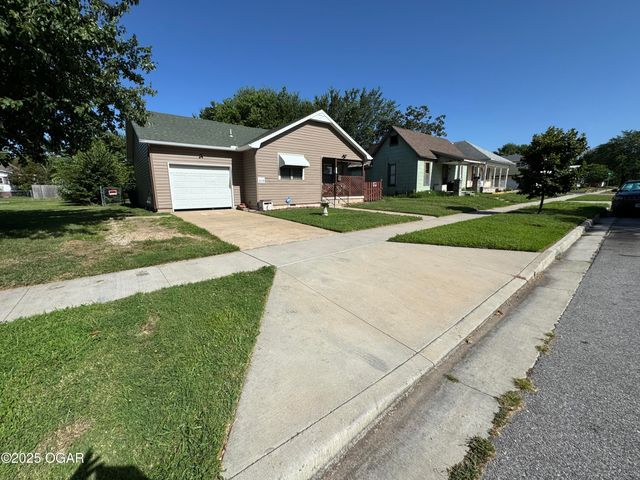 2021 S Porter Avenue, Joplin, MO 64804