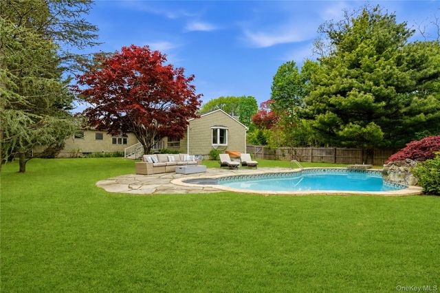 1545 Indian Neck Lane, Peconic, NY 11958