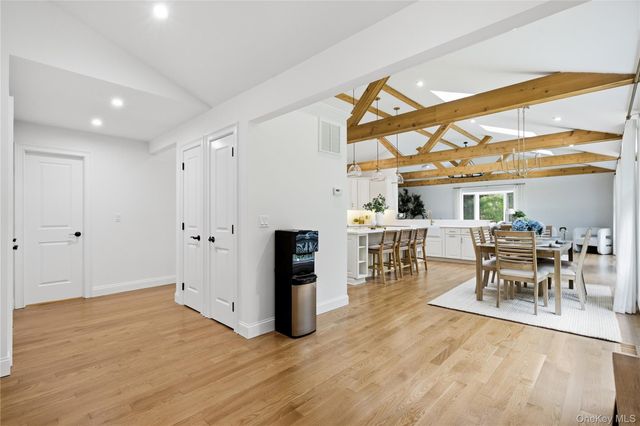 1545 Indian Neck Lane, Peconic, NY 11958