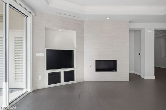 9224 Tesoras Drive 301, Las Vegas, NV 89144